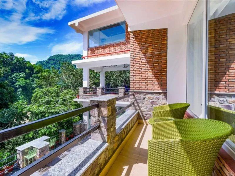 Summit By The Ganges Beach Resort & Spa Rishīkesh Exteriör bild