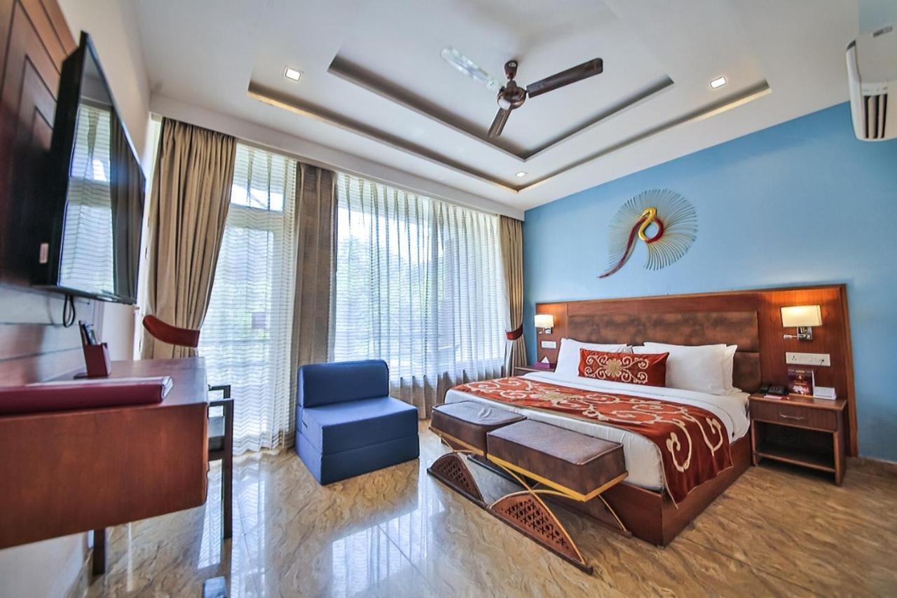 Summit By The Ganges Beach Resort & Spa Rishīkesh Exteriör bild