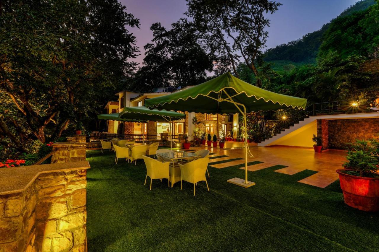 Summit By The Ganges Beach Resort & Spa Rishīkesh Exteriör bild