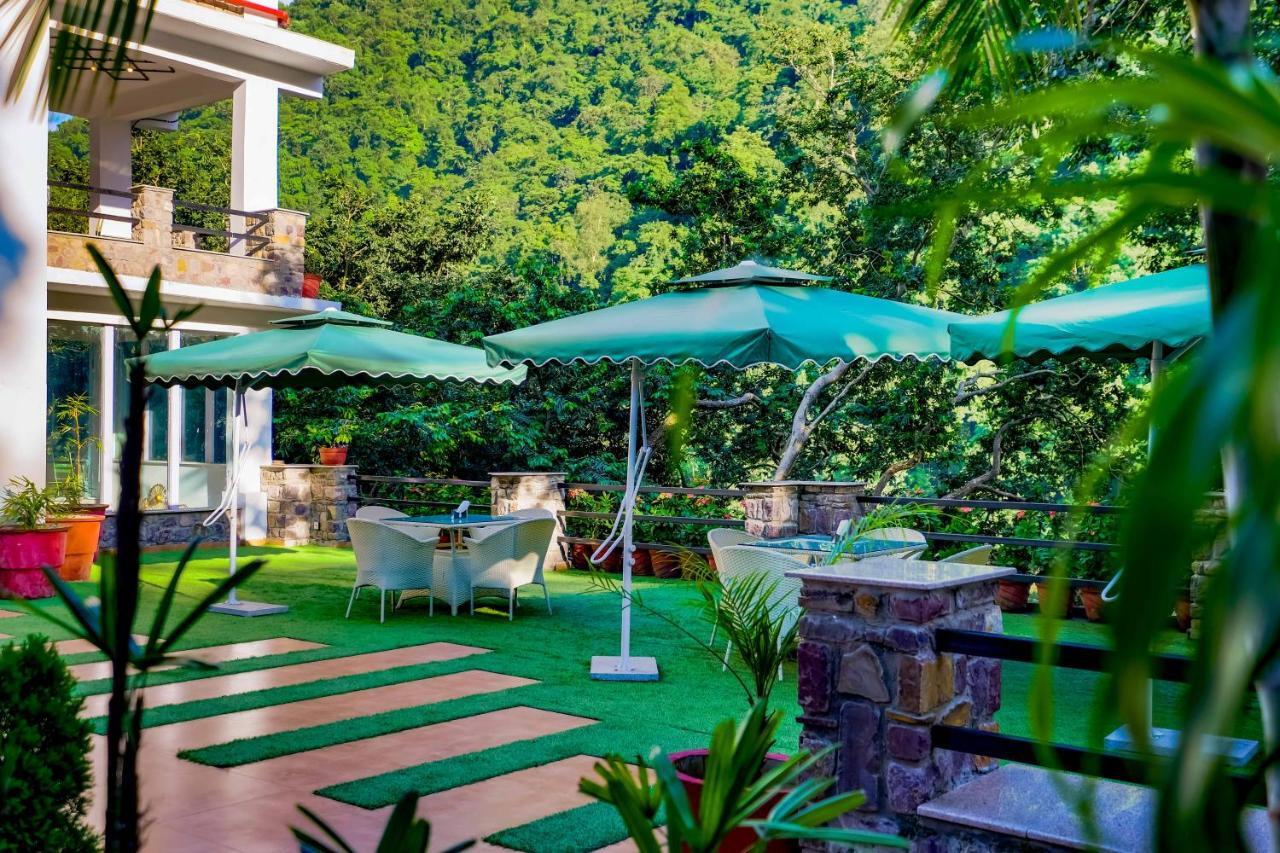 Summit By The Ganges Beach Resort & Spa Rishīkesh Exteriör bild