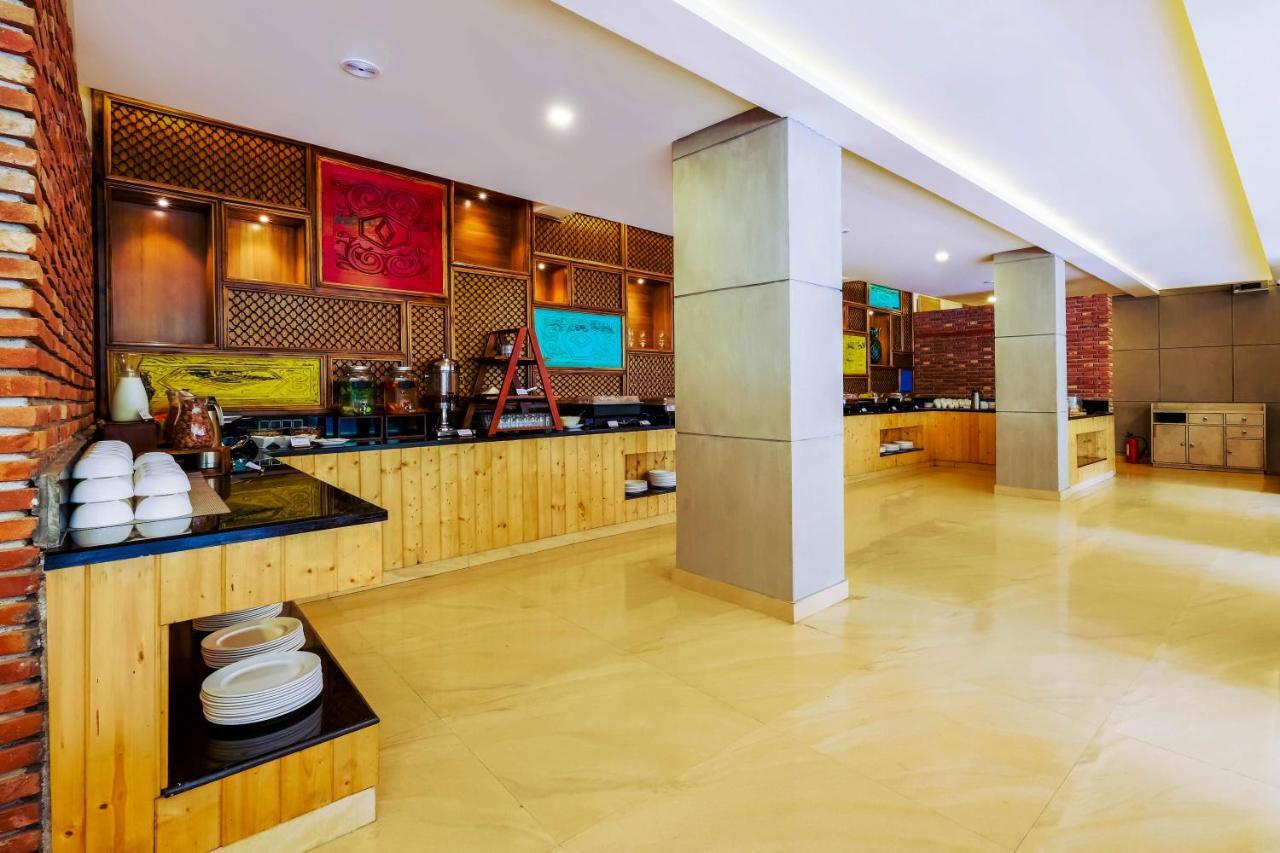 Summit By The Ganges Beach Resort & Spa Rishīkesh Exteriör bild
