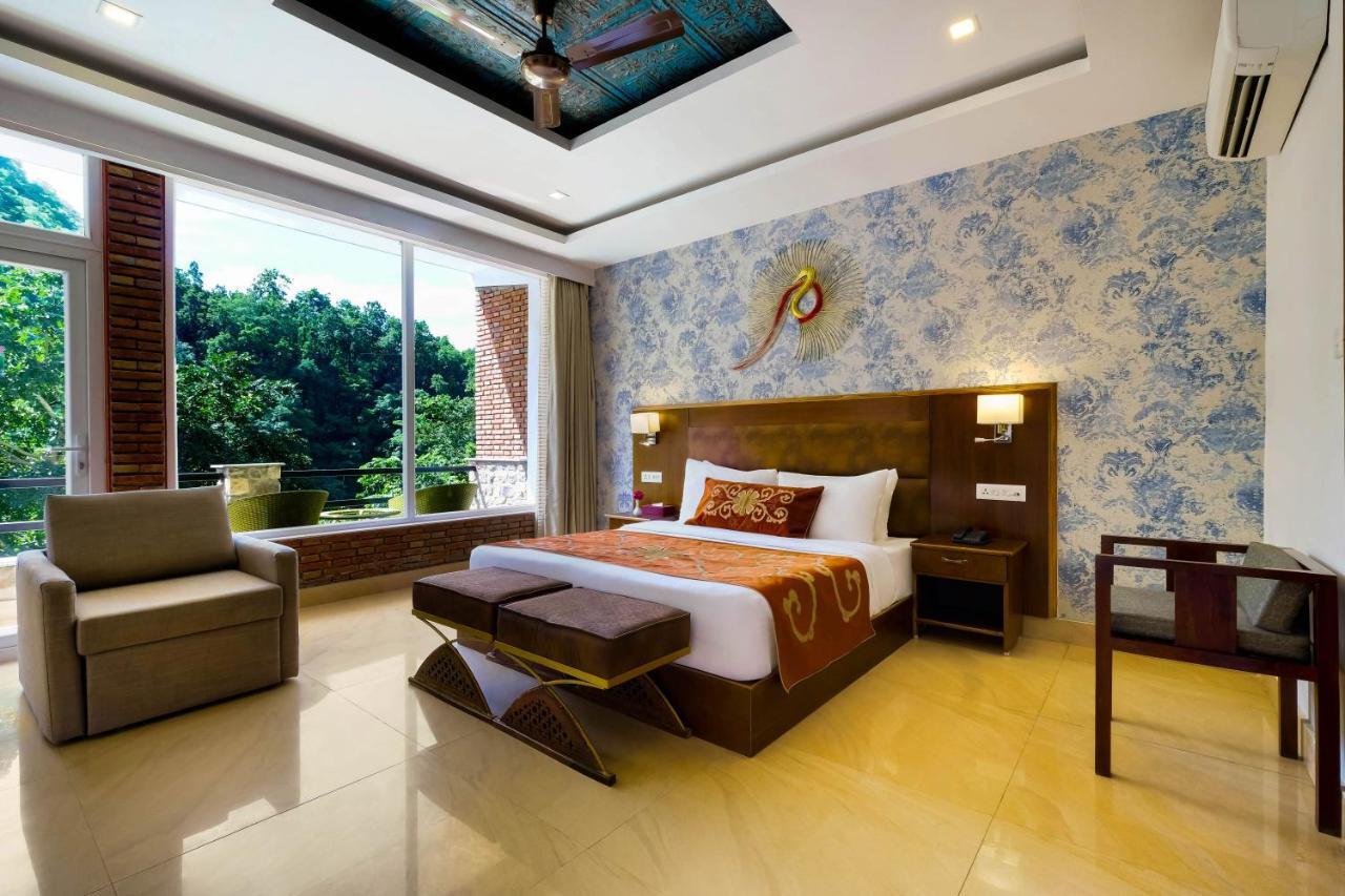 Summit By The Ganges Beach Resort & Spa Rishīkesh Exteriör bild